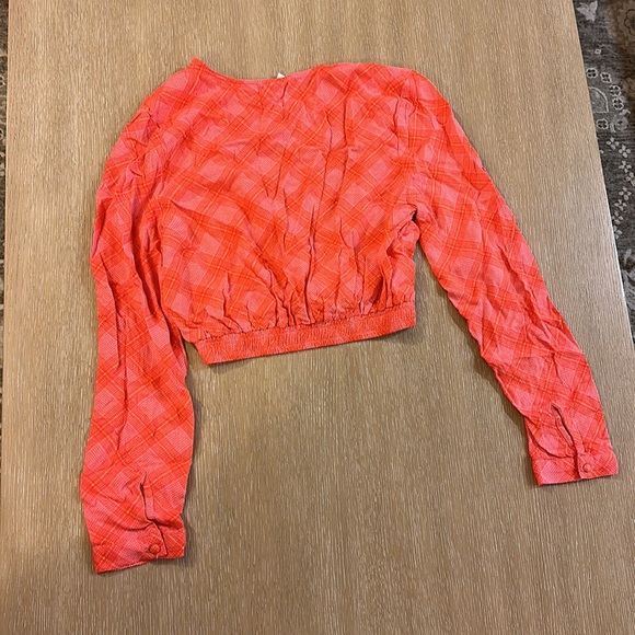 BP Top - Picture 2 of 2